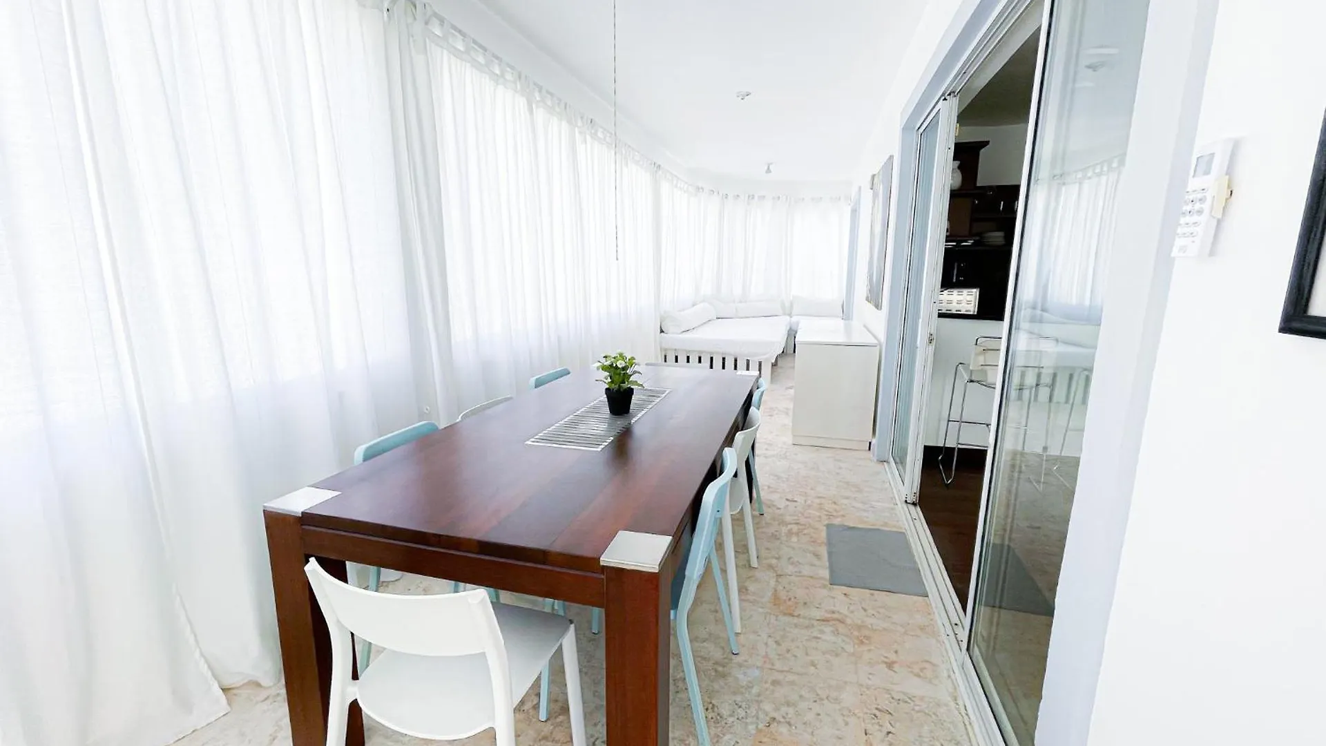 Beach Villas & Apartments Ocean & Garden View Wifi Bbq Beach Club & Spa 푼타 카나 호텔