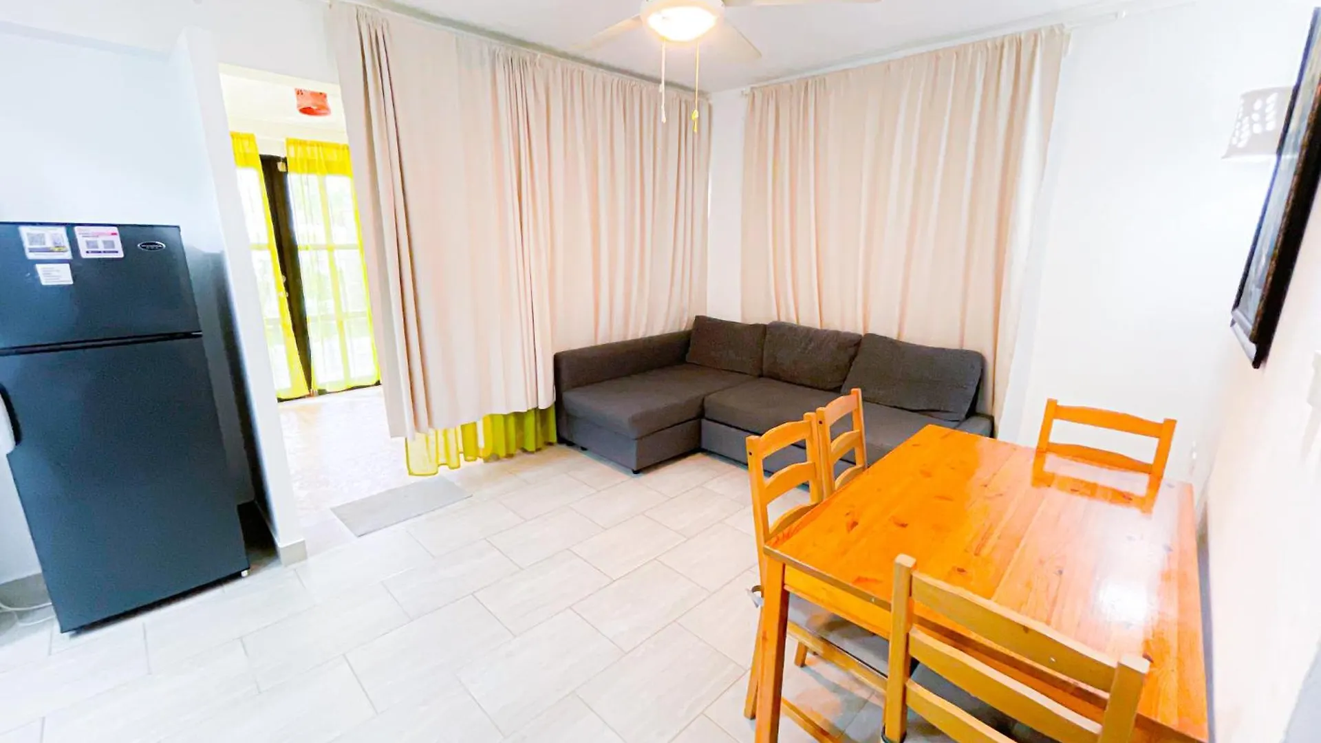 Beach Villas & Apartments Ocean & Garden View Wifi Bbq Beach Club & Spa 푼타 카나 호텔